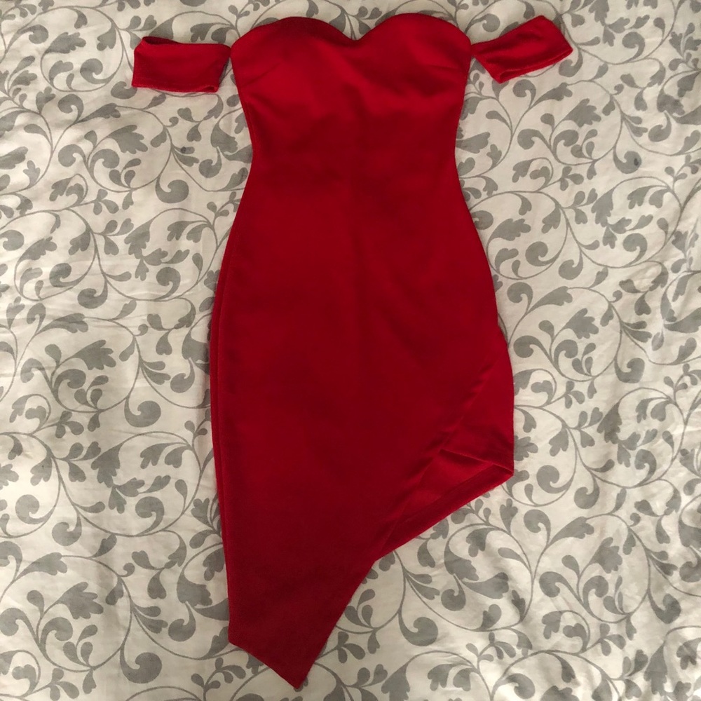 Size S. Sweetheart off the shoulder Red dress